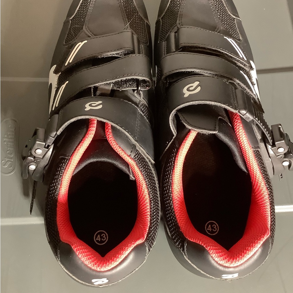 Peloton Cycling Shoes Size 43 Women 10.5